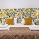 Apart Otel Pyrgaraki And