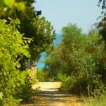 Pyrgaraki And Apart Otel 3*