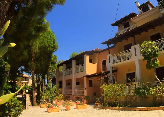 Pyrgaraki And Aparthotel