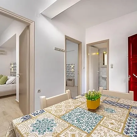 Aparthotel Pyrgaraki And