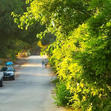 Pyrgaraki Studios&apartments 4*