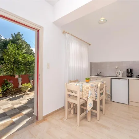 Pyrgaraki Studios&apartments 4* Vasilikí