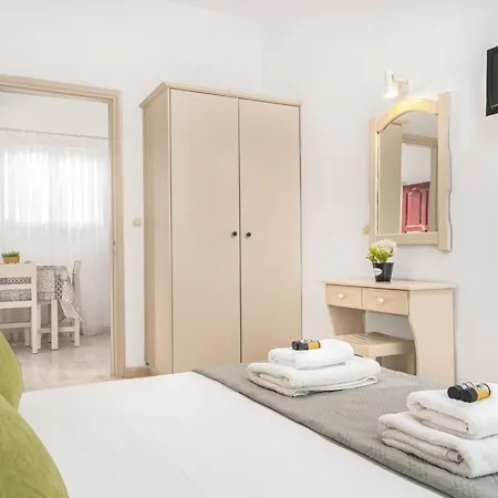 Pyrgaraki Studios&apartments Vasilikí